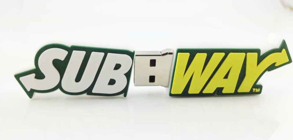 USBs publicitarios en 2D y 3D: la personalización llevada al siguiente nivel