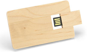 tarjeta usb de madera